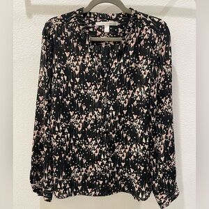 LC Lauren Conrad Black with Pink Hearts Patterned Blouse size Large